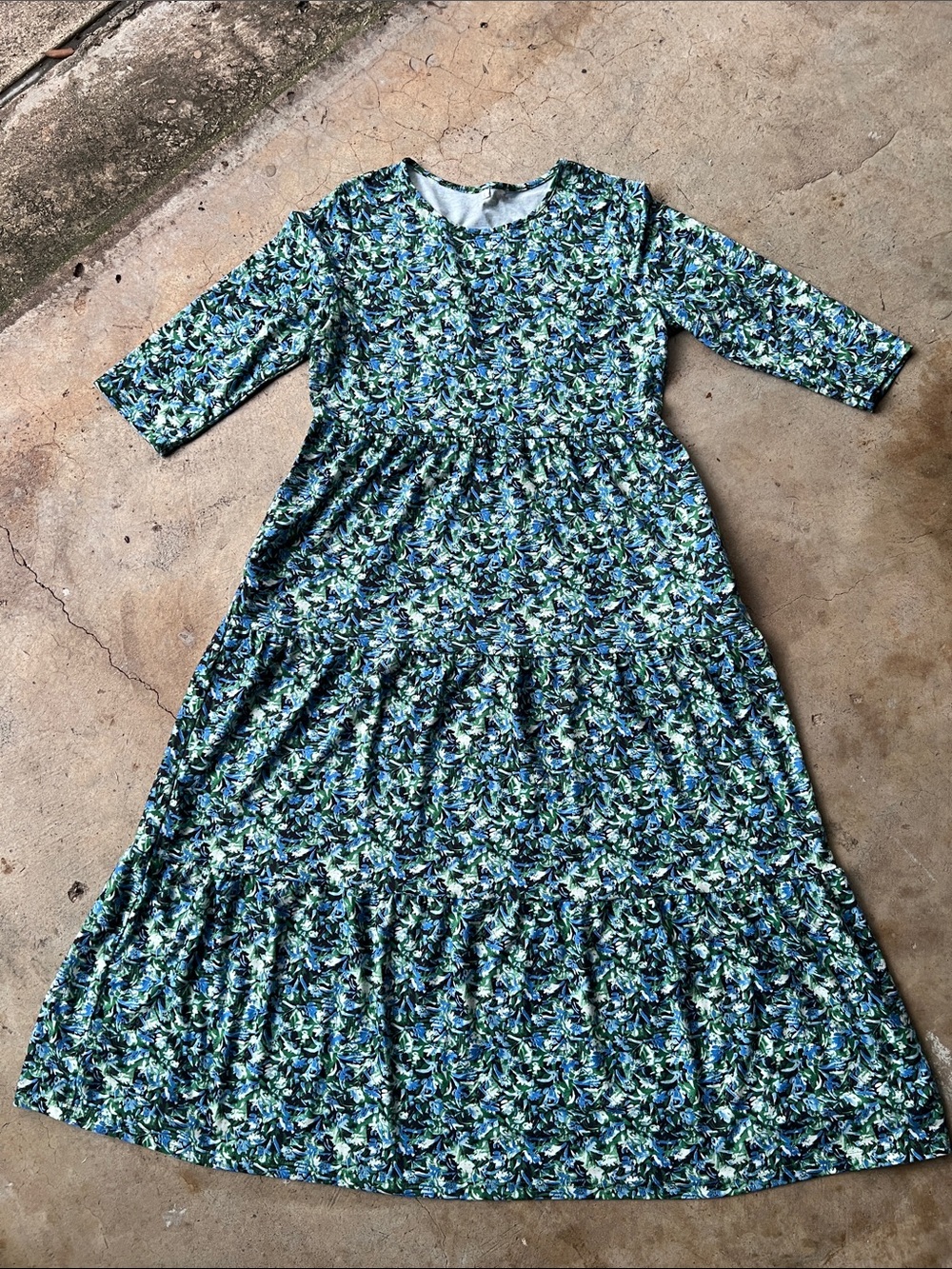 Women’s Long Sleeve Floral Tiered Maxi Dress in Blue-Green